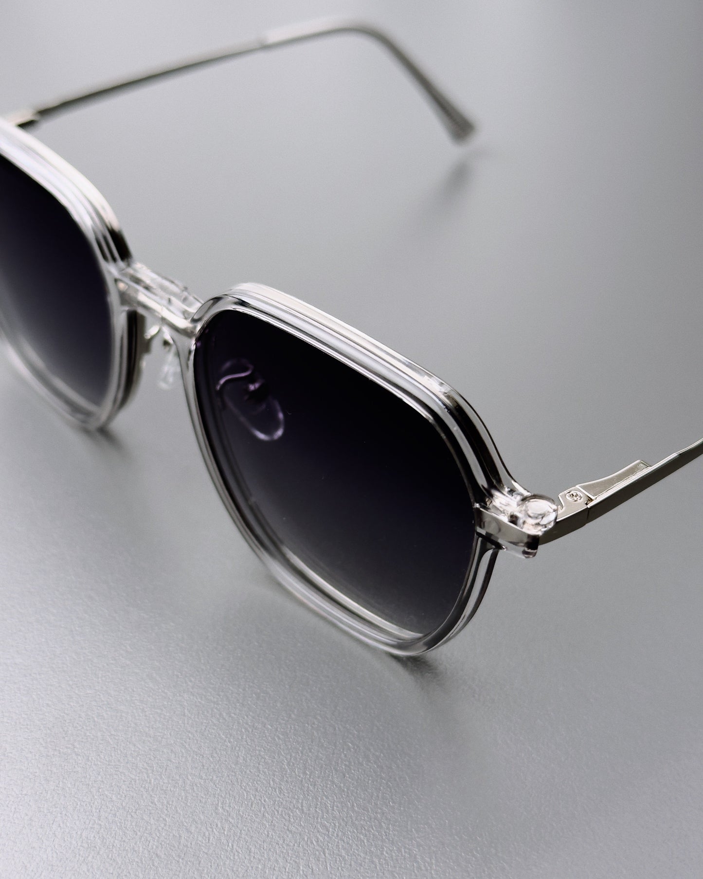 Gafas REVISTAR®️ 3 en 1 con clip magnético. Polarizadas, antirreflejo y estilo Premium