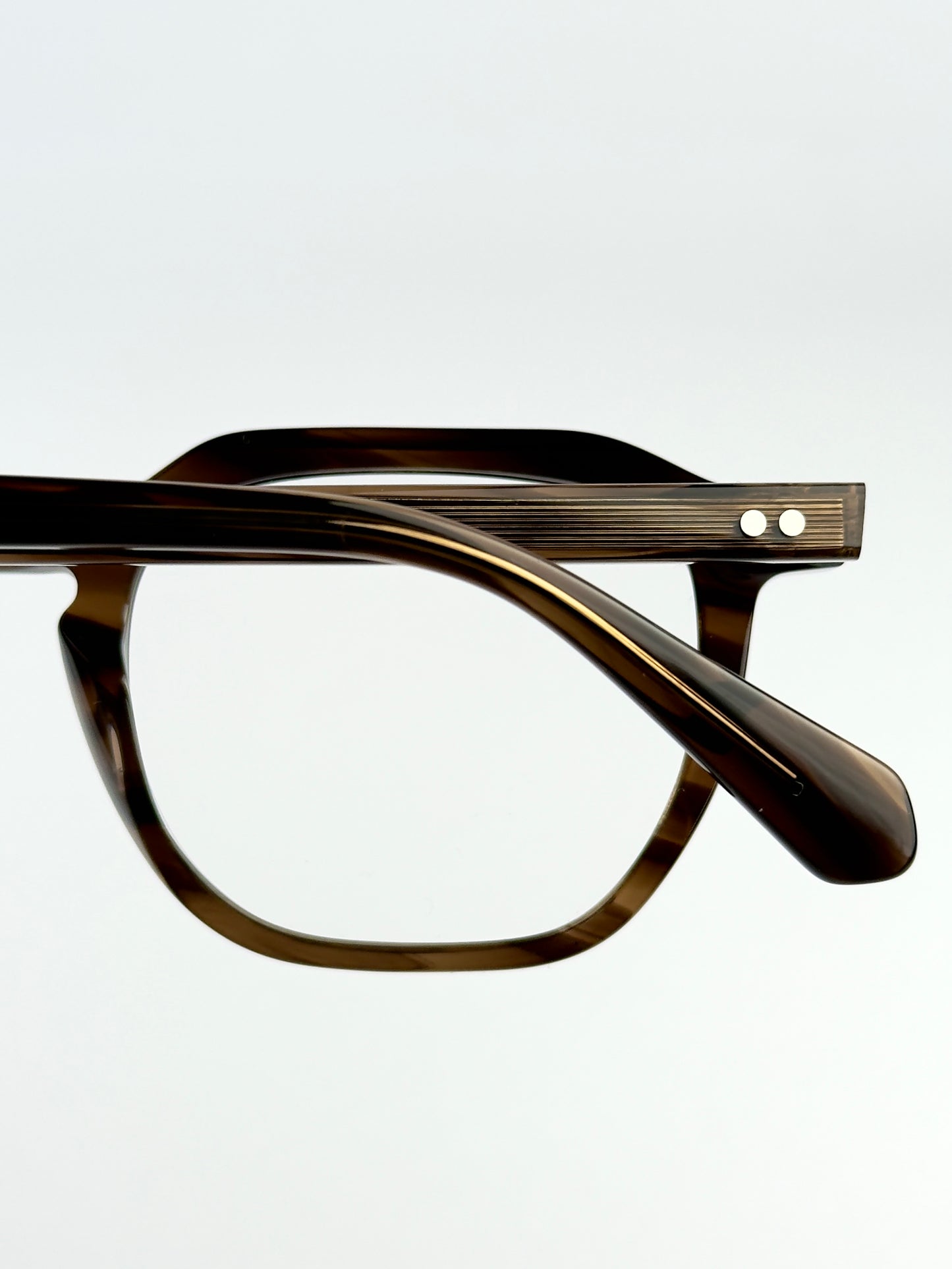Gafas AUREA®️ 2 en 1 con clip magnético. estructura de titanio, Polarizadas y estilo Premium