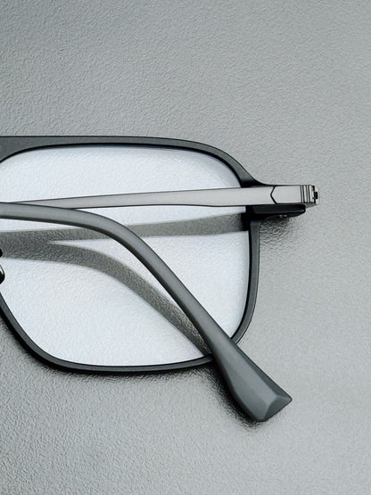 Gafas AVI PRO®️ con clip magnético. Polarizadas y estilo Premium
